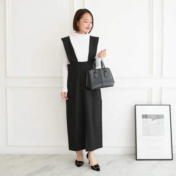 【着丈調整可能/洗える】 前スリット ジャンパースカート　ブラック　0704BK 1枚目の画像