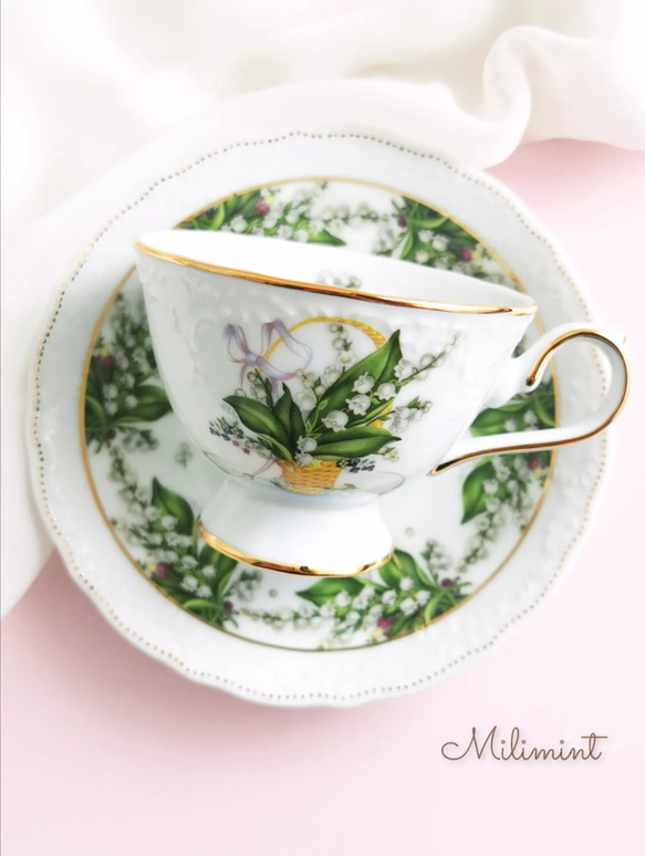 【受注制作】すずらんバスケット カップ＆ソーサー　鈴蘭　スズラン　花柄　花籠　食器 1枚目の画像