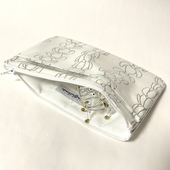 フラットポーチ（ポケット付き）ハワイアン生地でマスクケースやコスメなどマルチに使えるポーチ 3枚目の画像