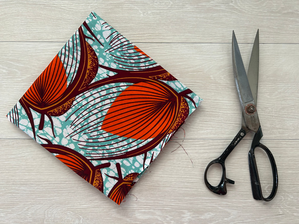 ◆100cm◆アフリカ生地　布　アフリカンファブリック　ワックスプリント　ハンドメイド　小物作り 2枚目の画像