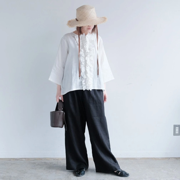 秋も大活躍！福袋 【上下2点セット】フリルブラウス✖️ワイドパンツ リネン 白 黒 / 送料無料 / F2025-E 3枚目の画像