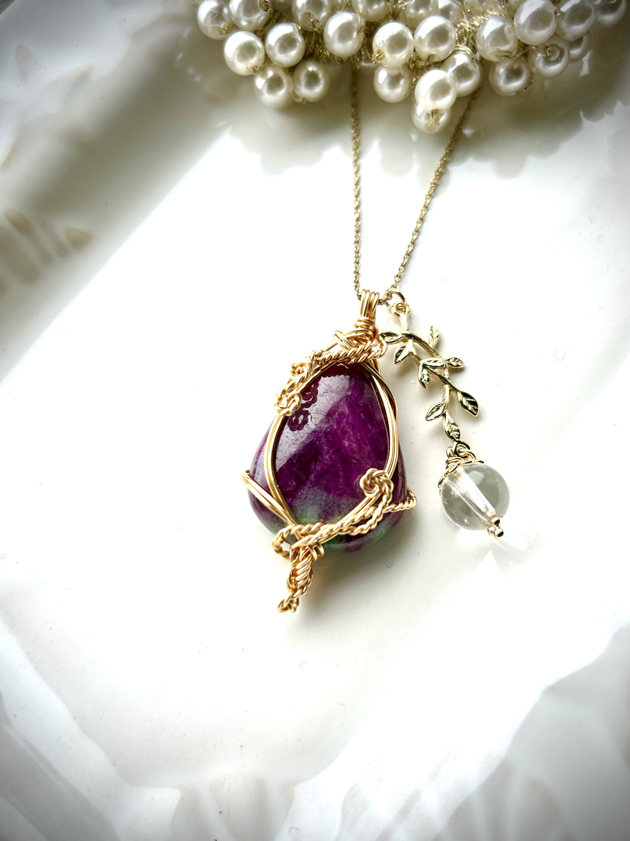 ルビーインゾイサイトネックレス