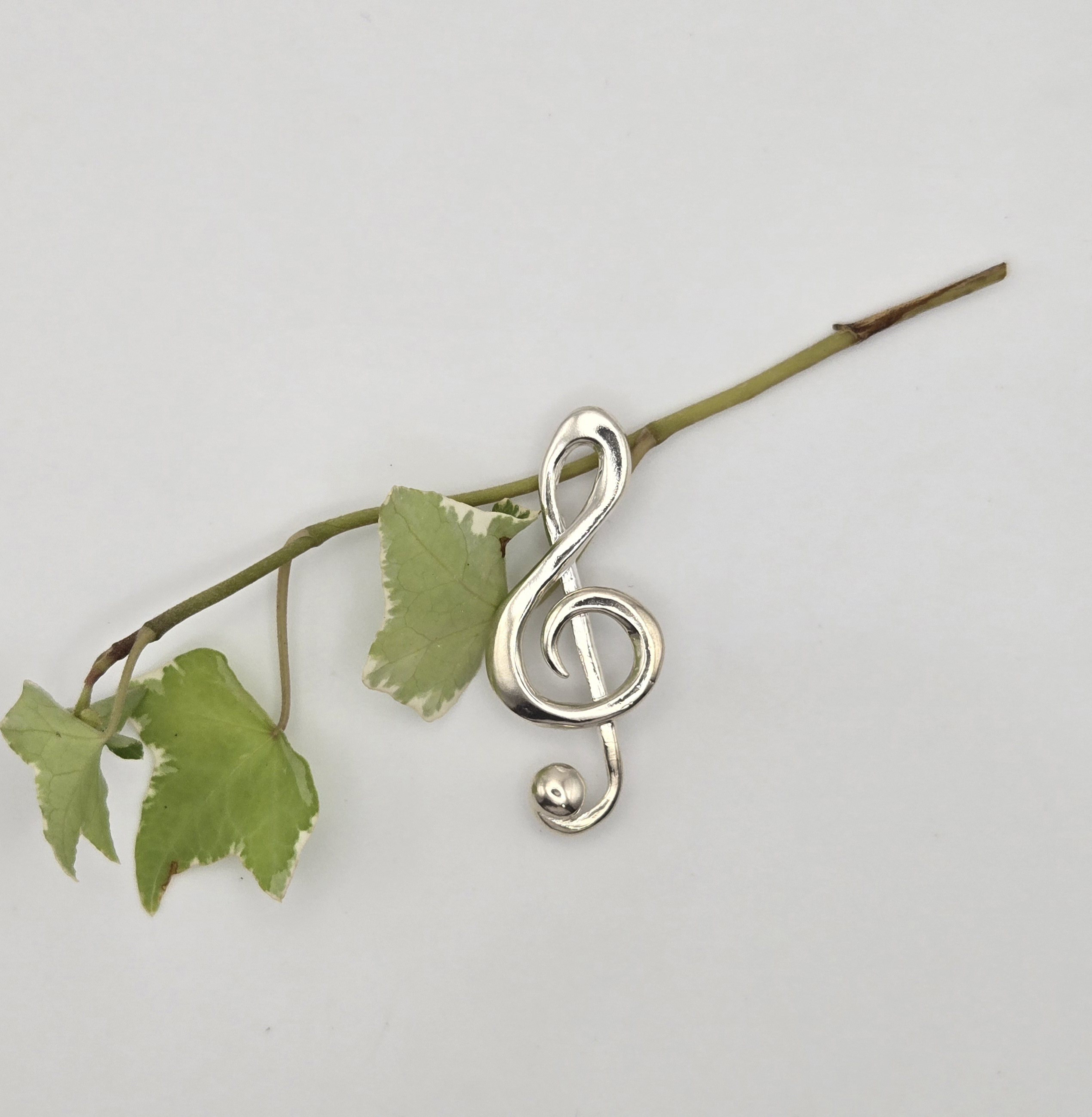 【受注制作/送料無料】シルバート音記号ブローチ/音楽好きな方へ