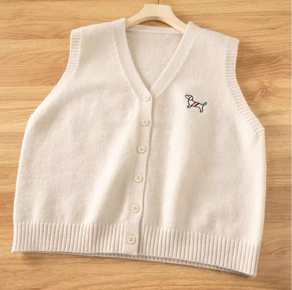 樹 *シンプルなシングルブレストニットベスト  100%綿   Vネックノースリーブニットカーディガン  トップス 8枚目の画像