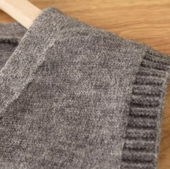 樹 *シンプルなシングルブレストニットベスト  100%綿   Vネックノースリーブニットカーディガン  トップス 6枚目の画像