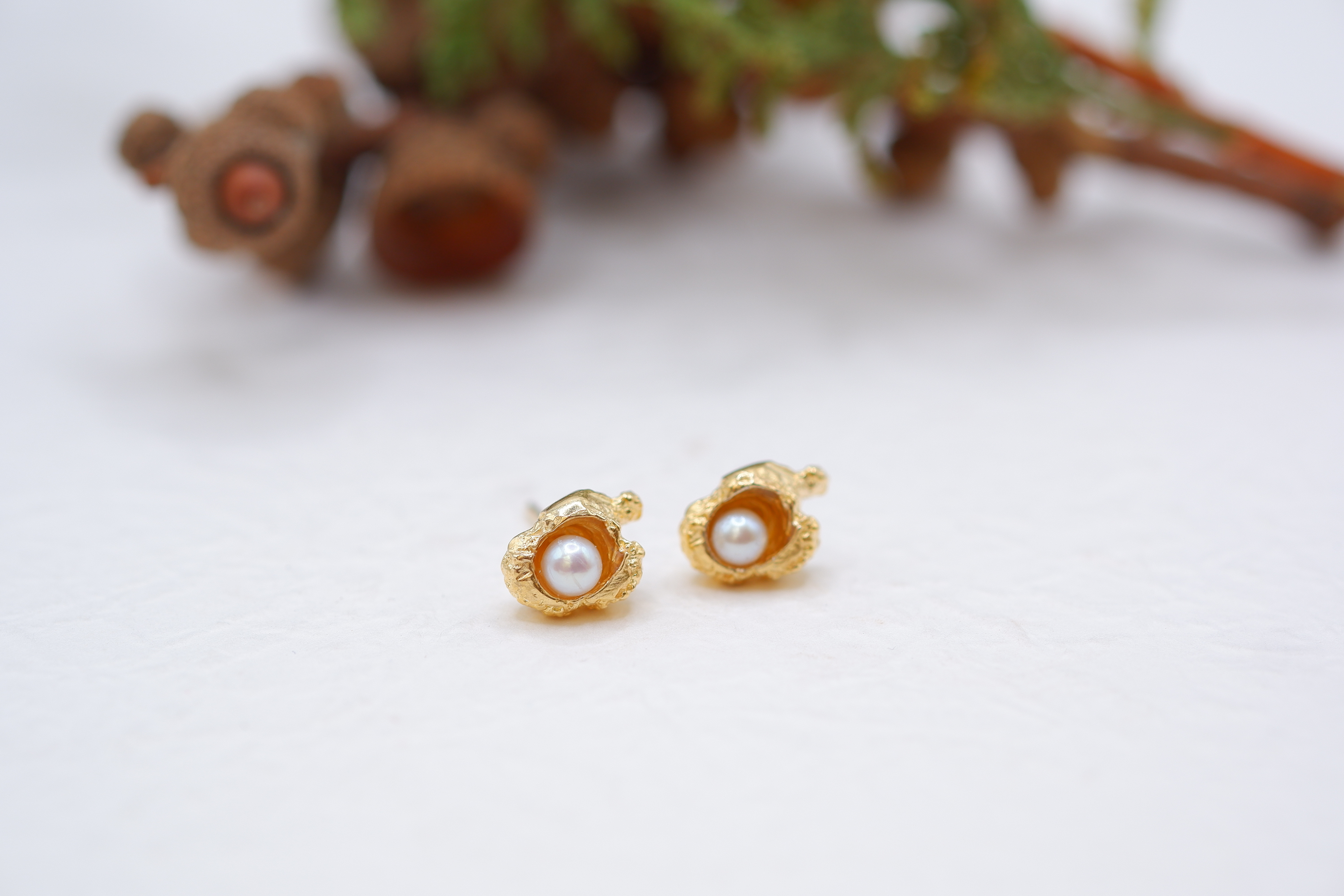 【受注生産】どんぐりの殻ピアス(S) 11,559円