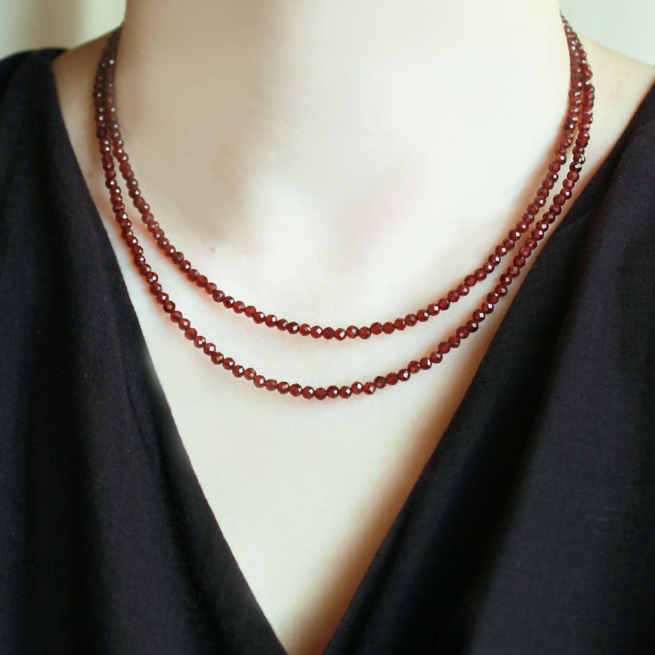 【1月誕生石】ガーネットロングネックレス 2way ビーズ 大人レッド 還暦  ご褒美 ギフト