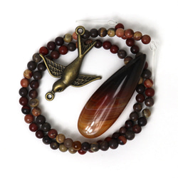 瑪瑙 レインボーストーン チャーム フォークロア系 天然素材＋ 詰め合わせ　天然石 アクセサリー材料 ジェムストーン 5枚目の画像