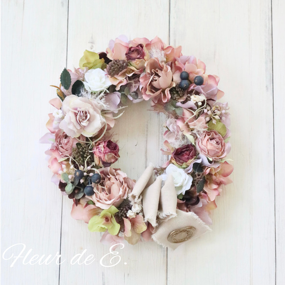 アーティフィシャルフラワー　オーバルリース　25×20センチ 1枚目の画像