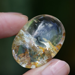 高品質☆咲き誇る花々☆お花ガーデンクォーツルース gar254 天然石