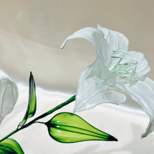 ユリ 百合 枯れないお花 アメリカンフラワー ディップフラワー