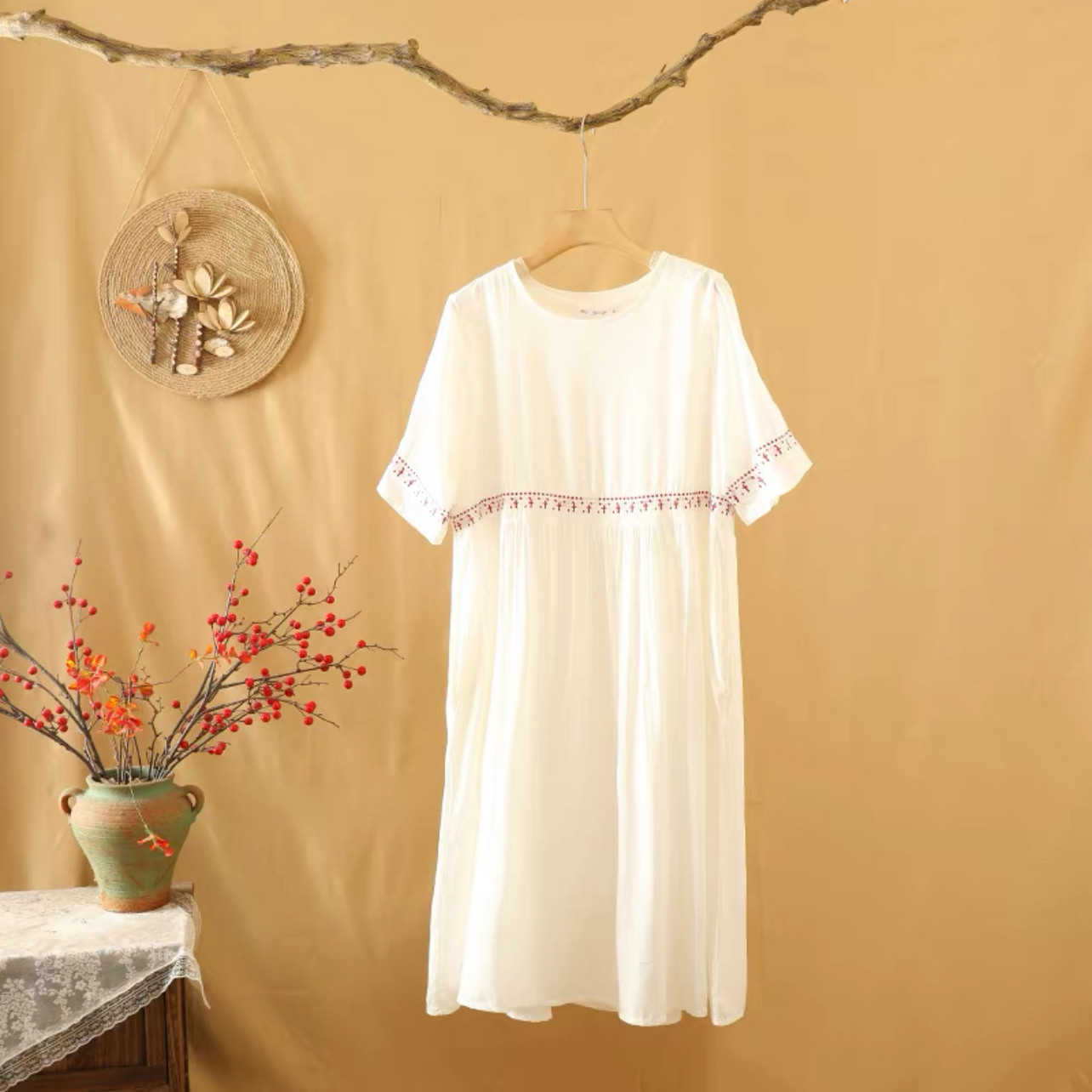 大人カジュアルワンピース、夏のワンピース 、ロング丈スカート ﻿