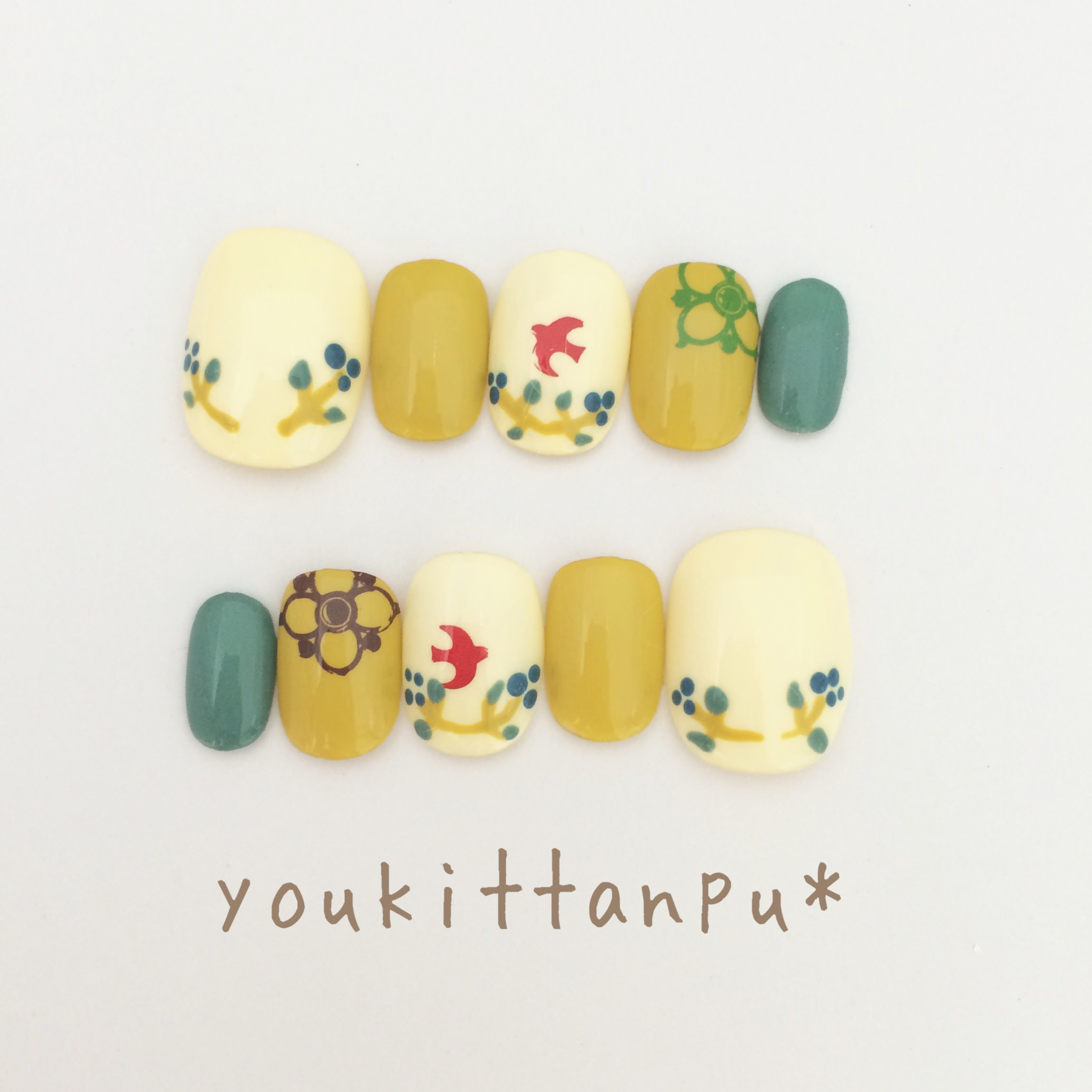 ネイルチップ＊北欧 とりと木の実＊ブライダル ウェディング 結婚式 卒業式 入学式 卒園式 入園式 赤い鳥 鳥 木の実