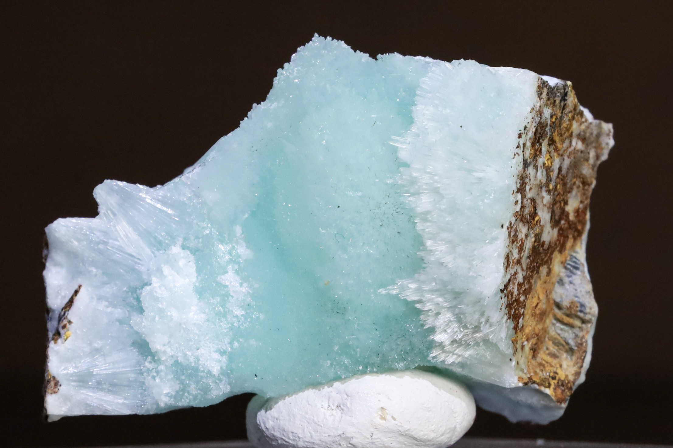 大地が生んだアート 心和む綺麗な色味＆造形 天然 アラゴナイト 33g 天然石 結晶 原石 鉱物 標本 天然石