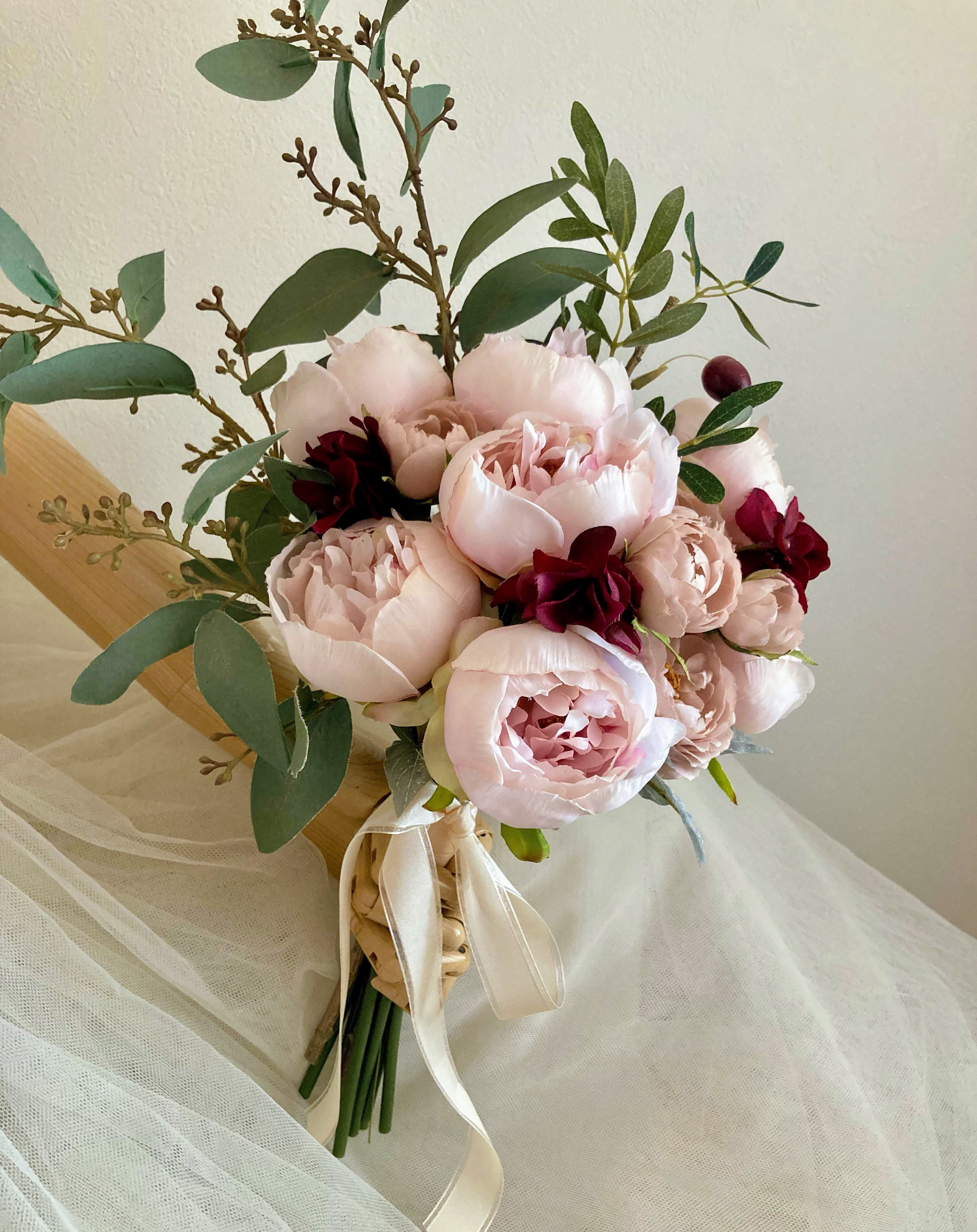 アーティフィシャルブーケ＆ブートニア　カスタマイズ対応　前撮り　フォトウェディング　結婚式　ブーケトス　インテリアなど