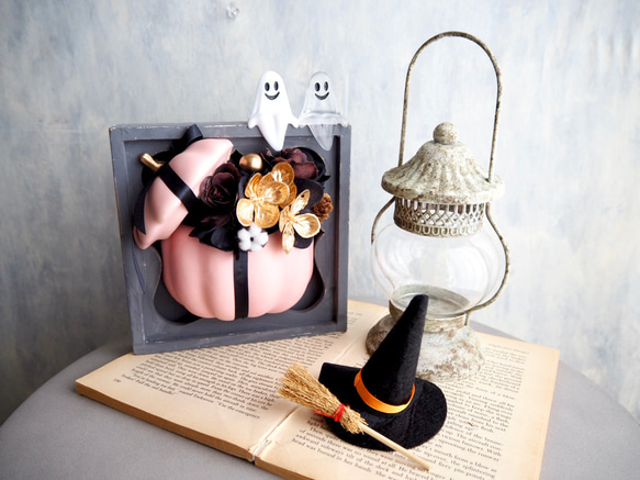 リニューアル✨【ハロウィン壁掛けアレンジ 】大人可愛いピンクパンプキンの2wayアレンジメント 1枚目の画像