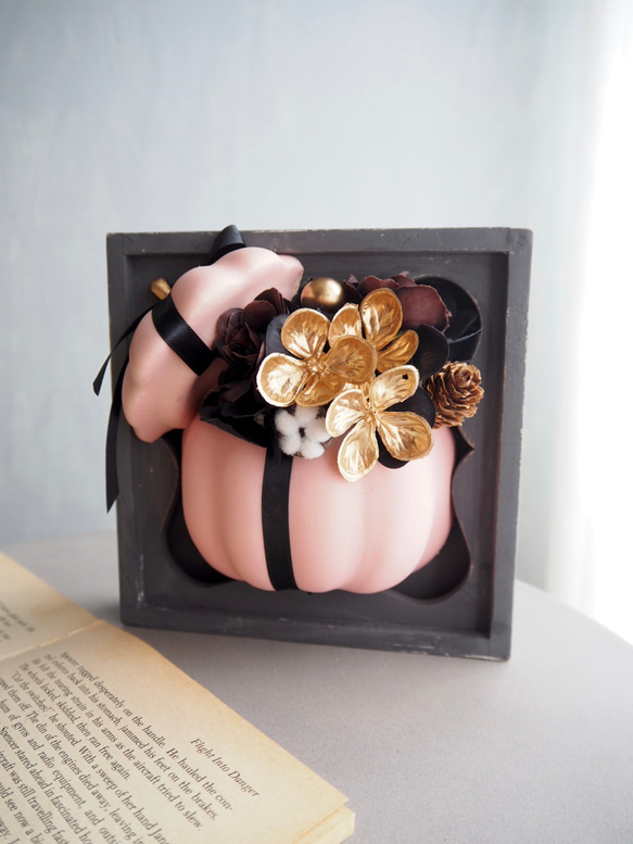 リニューアル✨【ハロウィン壁掛けアレンジ 】大人可愛いピンクパンプキンの2wayアレンジメント 2枚目の画像