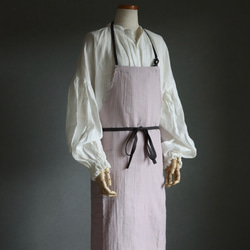 【ダブルガーゼエプロン】ふっくら厚さ2倍のとろみコットンダブルガーゼ×コットンリネンのエプロン／ドーンピンク 5枚目の画像