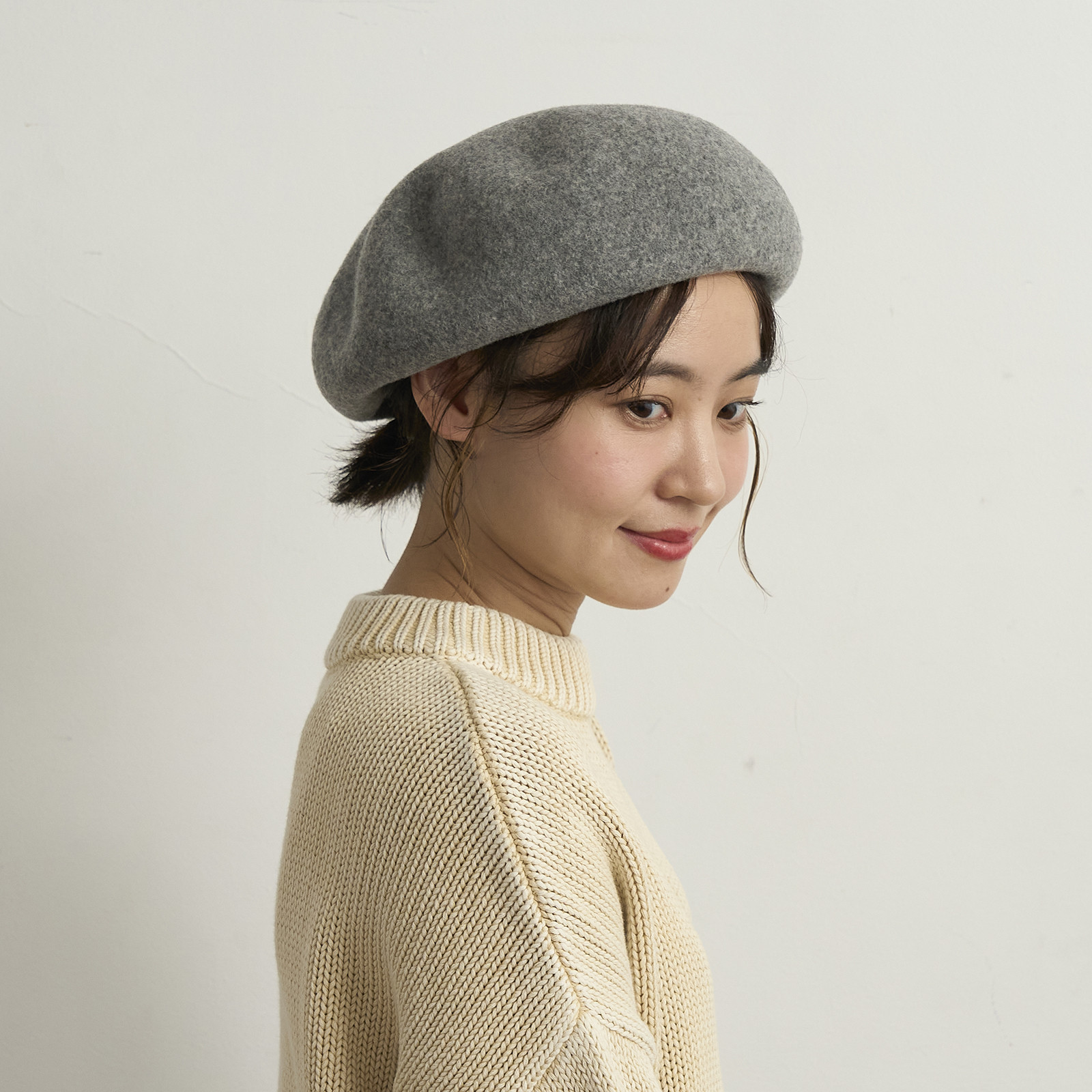 ★新色！ウールベレー/グレー　245-11-201