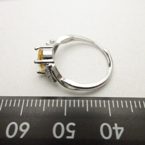 シトリンリング】/size(フリー)/《オーバルカット》/《11月誕生石