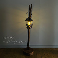 Y字に突き出る枝の流木スタンド ランタンやエアプラントを飾れる置物 北欧 照明 N106 8枚目の画像