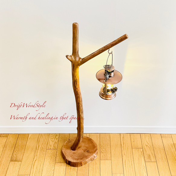 Y字に突き出る枝の流木スタンド ランタンやエアプラントを飾れる置物 北欧 照明 N106 4枚目の画像