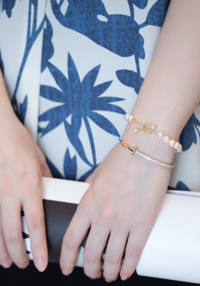 ルミナ18Kゴールドクラスプデザイン6.5-7mm日本製アコヤ高品質天然海水真珠ブレスレット、エレガントで絶妙、多用途のギフト