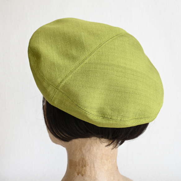 アシメトリーな ベレー帽 黄緑 ライムグリーン M 軽い カラフル  大人かわいい 洗える帽子 ポリエステル 9枚目の画像