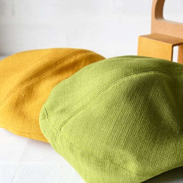 アシメトリーな ベレー帽 黄緑 ライムグリーン M 軽い カラフル  大人かわいい 洗える帽子 ポリエステル 4枚目の画像