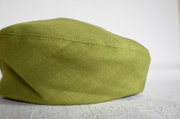アシメトリーな ベレー帽 黄緑 ライムグリーン M 軽い カラフル  大人かわいい 洗える帽子 ポリエステル 8枚目の画像