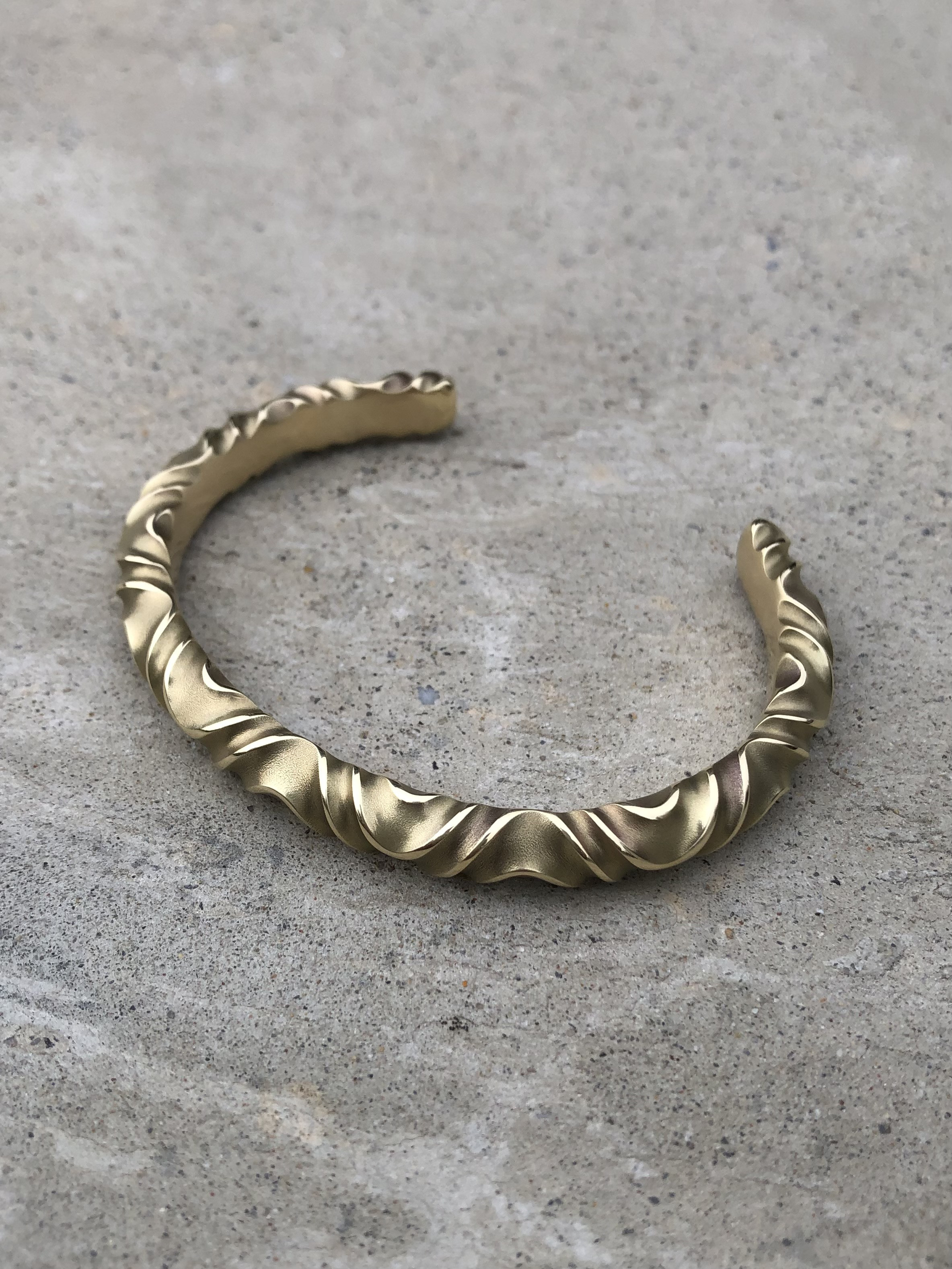 brass curved pattern bangle 6mm バングル ブレスレット　受注生産品