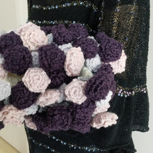 花束ブランケットオーダー Amazon | 花束になるブランケット かぎ針編みキット フラワーブーケ