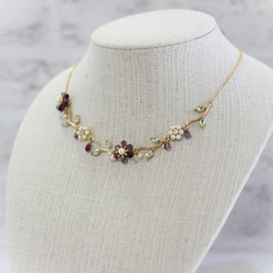 チェコビーズのフラワーネックレス（アメジスト＆アメジストクラスター） 5枚目の画像