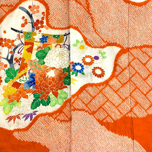 極上【正絹】着物リメイク 絞りと駒刺繍の振袖ドレス／キャミ