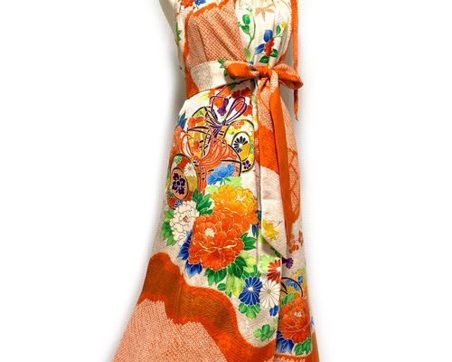 極上【正絹】着物リメイク 絞りと駒刺繍の振袖ドレス／キャミ