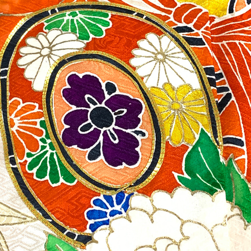 極上【正絹】着物リメイク 絞りと駒刺繍の振袖ドレス／キャミ