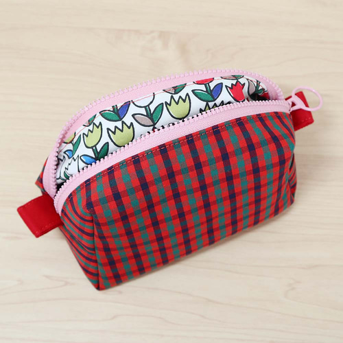 ファミリア風 赤チェック × 花柄 台形ポーチ コスメポーチ 化粧ポーチ