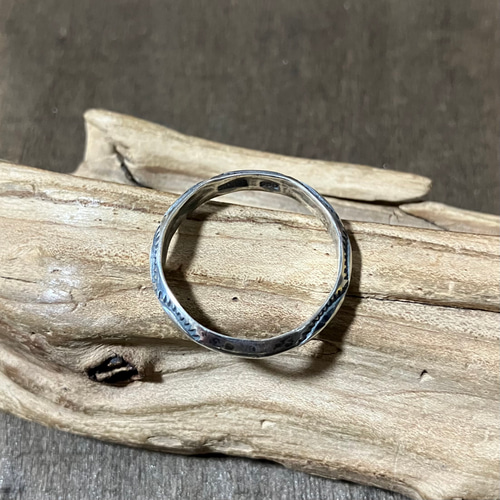 トライアングルワイヤー スタンプワーク シルバーリング 指輪 21号