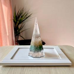 昇り龍がポイントのオルゴナイト 5枚目の画像