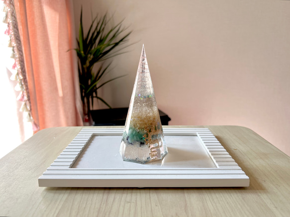 昇り龍がポイントのオルゴナイト 4枚目の画像