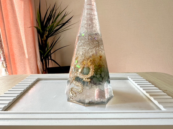 昇り龍がポイントのオルゴナイト 7枚目の画像