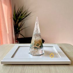 昇り龍がポイントのオルゴナイト 1枚目の画像