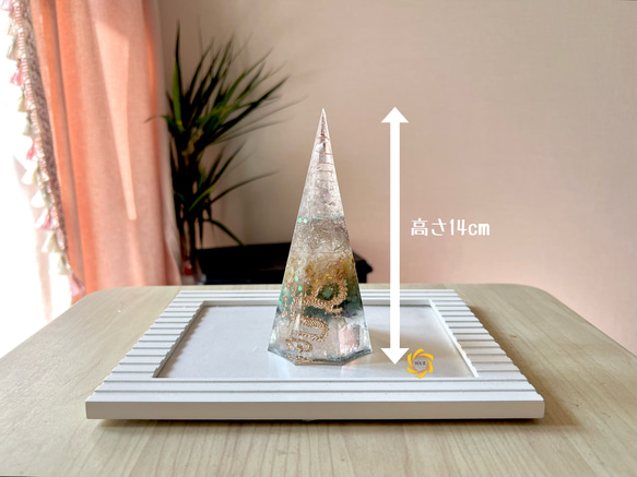 昇り龍がポイントのオルゴナイト 2枚目の画像