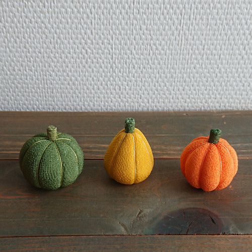 ハロウィン飾り かぼちゃの馬車とミニかぼちゃ セット 置物 羊毛