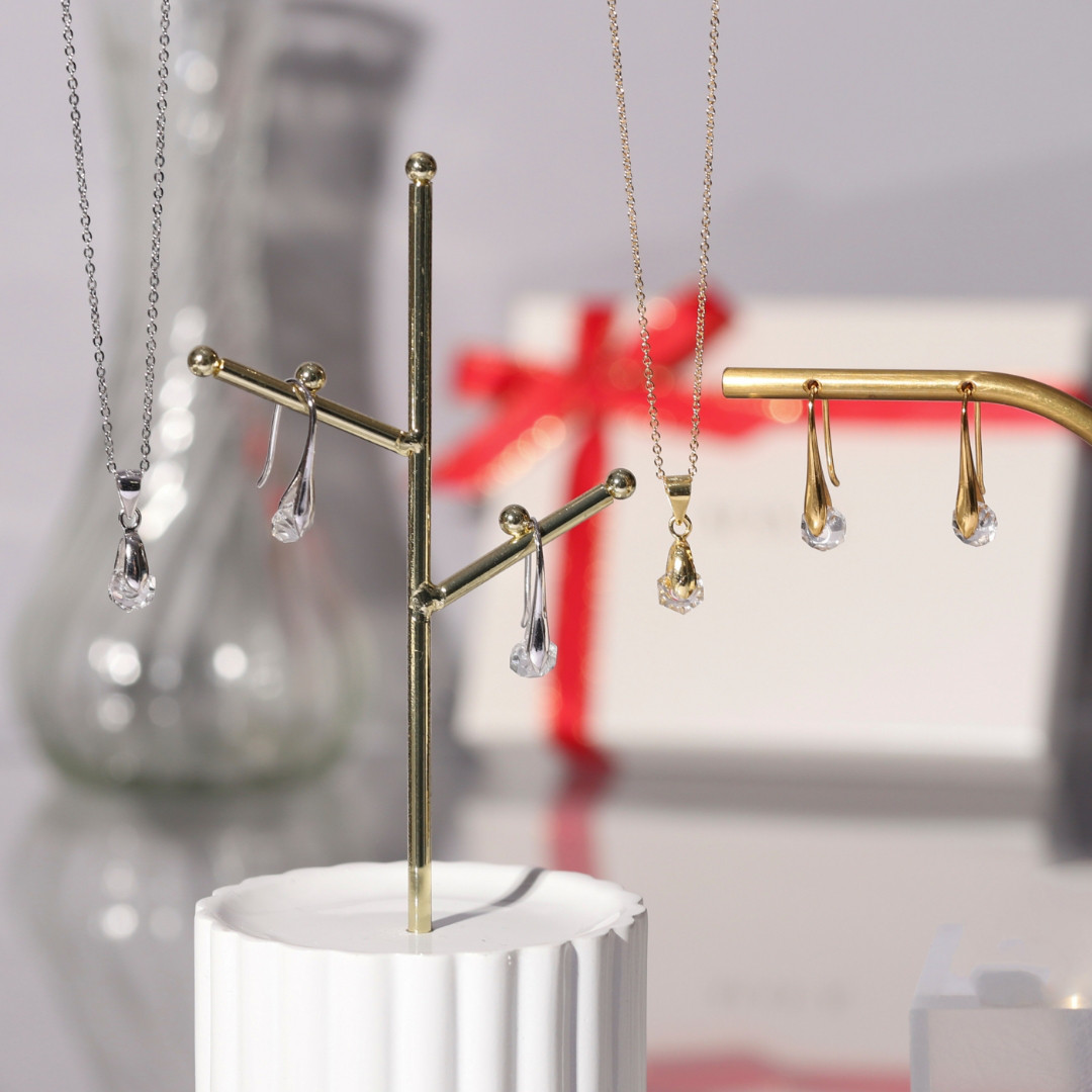 福袋2026《2色》瑞々しい輝きブラジル産一粒6mmクリスタルピアス&ネックレス2点セット【S925ステンレス14kgf