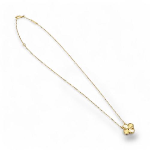 クローバーネックレス YG/イエローゴールド ギヨシェ ネックレス 18kgf