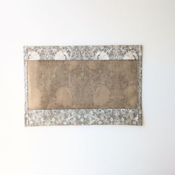 ポケットポーチ　A5（横）　ピンパネル　ウィリアムモリス　ラミネート 1枚目の画像