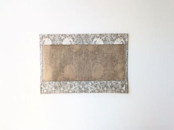 ポケットポーチ　A5（横）　ピンパネル　ウィリアムモリス　ラミネート 1枚目の画像