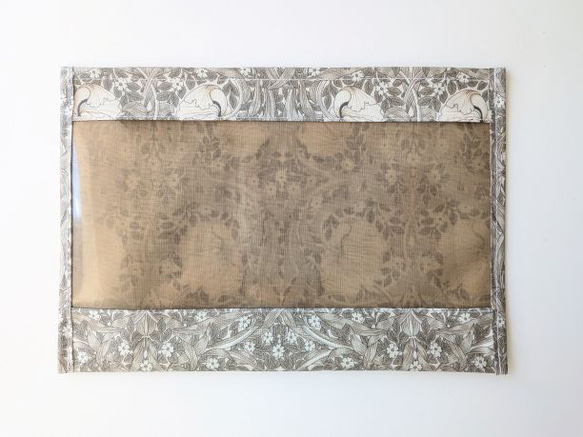 ポケットポーチ　A5（横）　ピンパネル　ウィリアムモリス　ラミネート 3枚目の画像