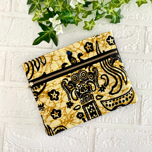 再販】 インドネシアバティック 通帳ポーチ 藤井風 ポーチ ユーカリ